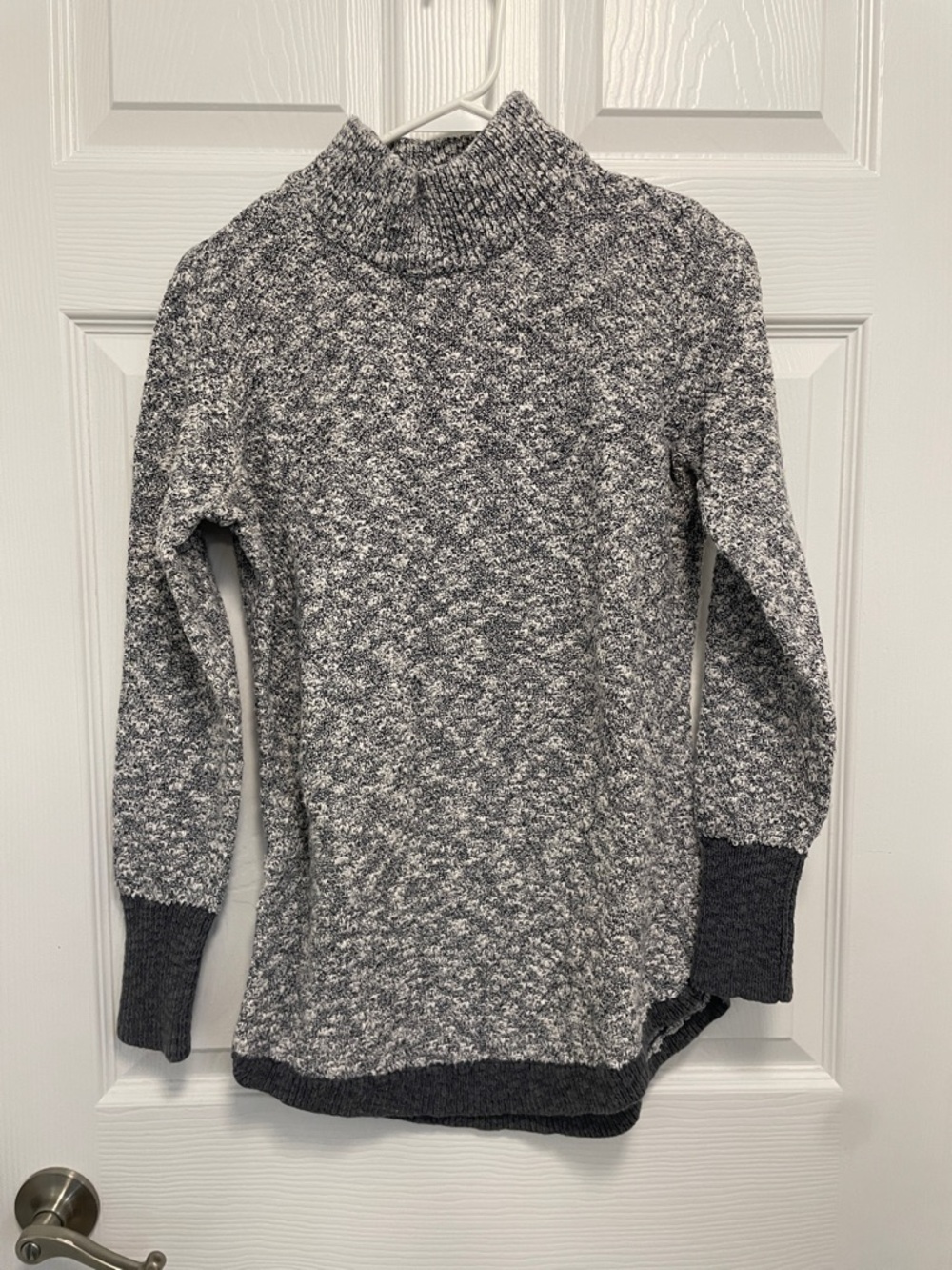 L.L Bean Signature Grey Marled Turtleneck Sweater Cotton & Linen Blend